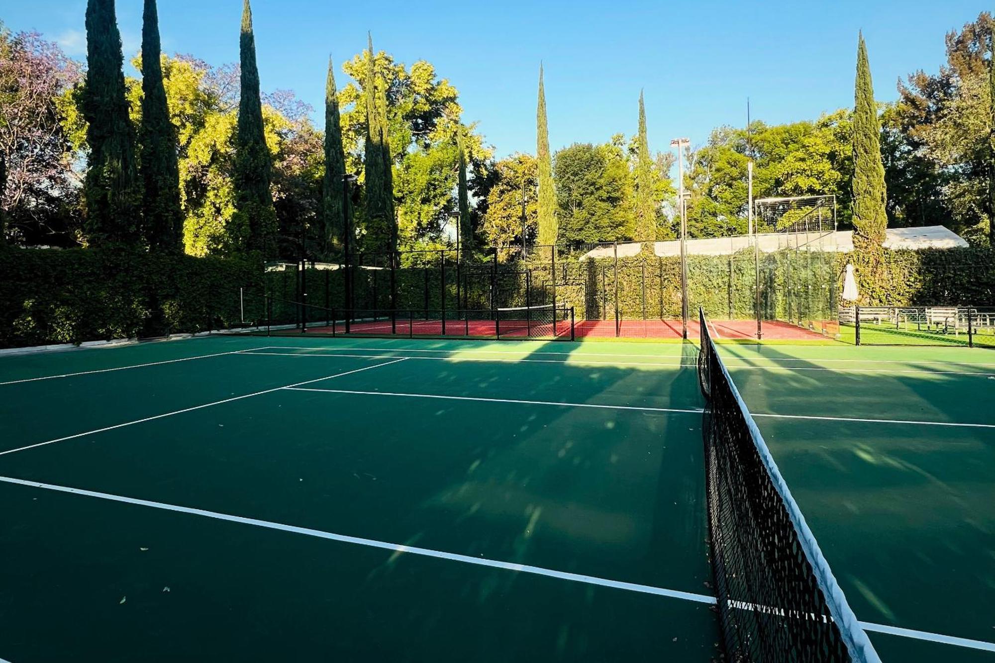 Hotel Real Del Bosque Golf And Spa Тула де Аленде Екстериор снимка